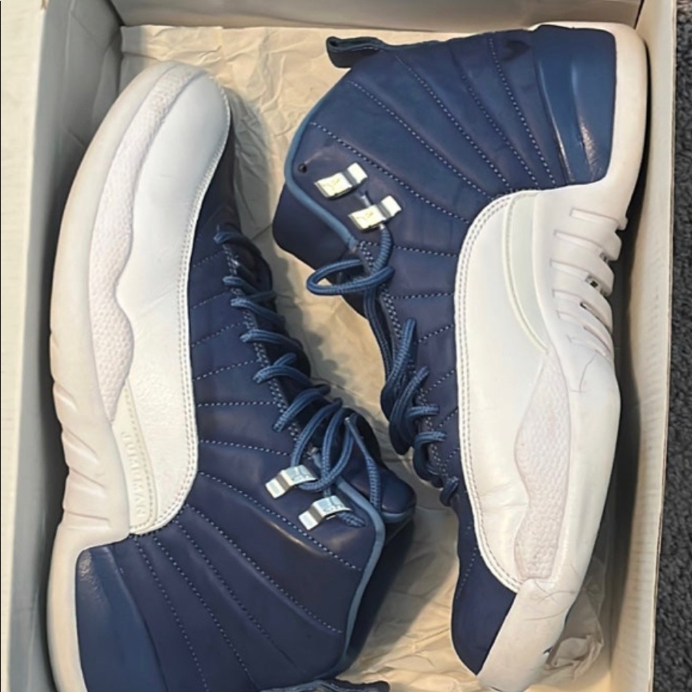 Air Jordan 12 Retro “Indigo”